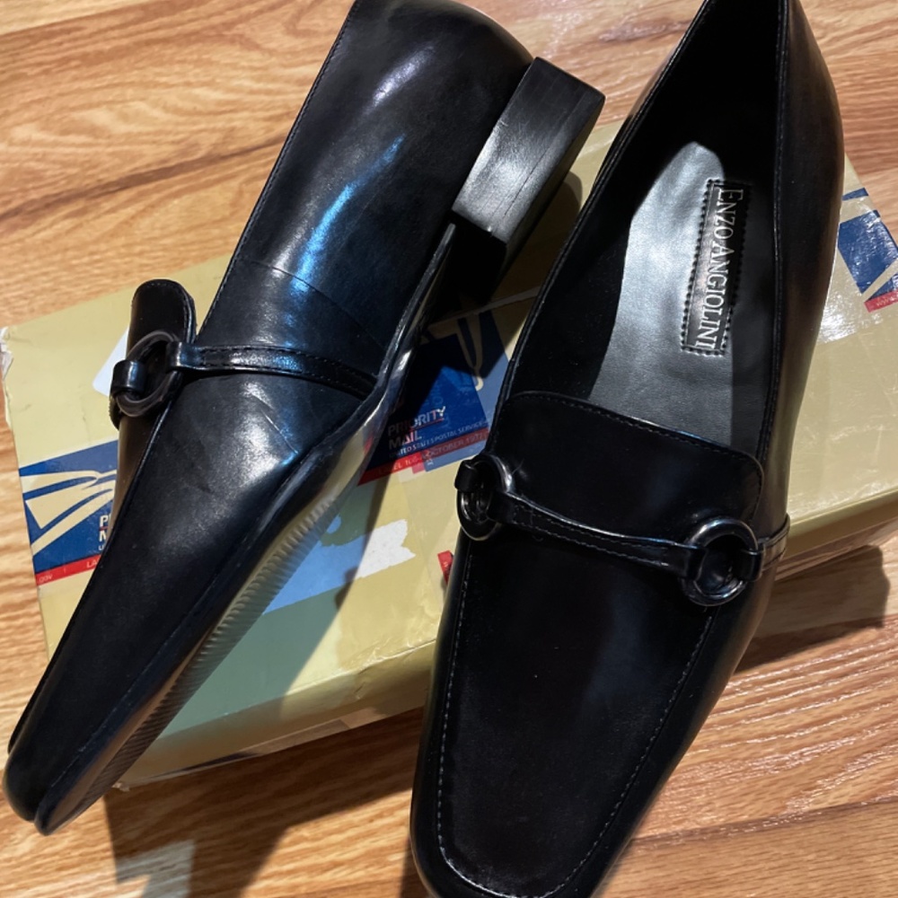 Women size 7M Slides Career Loafers Shoes New in Box- - Picture 2 of 3